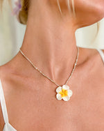 Load image into Gallery viewer, Frangipani Beach Necklace
