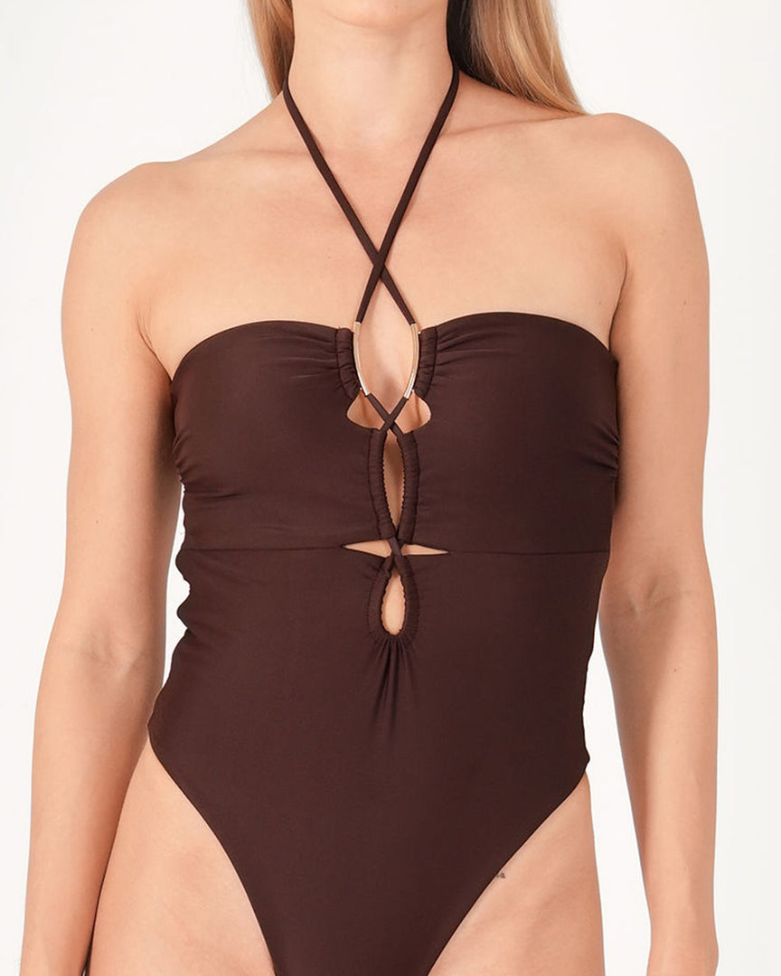 Amara Onepiece
