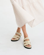 Load image into Gallery viewer, Cami Sandals
