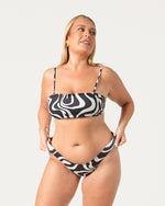 Load image into Gallery viewer, Daisy Bandeau Bikini Top
