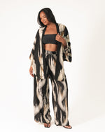 Load image into Gallery viewer, Hidden Shadow Kimono
