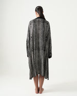Load image into Gallery viewer, Kaia Long Cape
