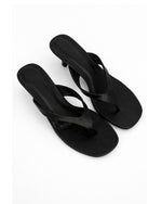 Load image into Gallery viewer, Lauretta Kitten Heel