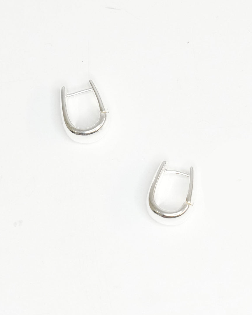 Remia U-Shape Earring